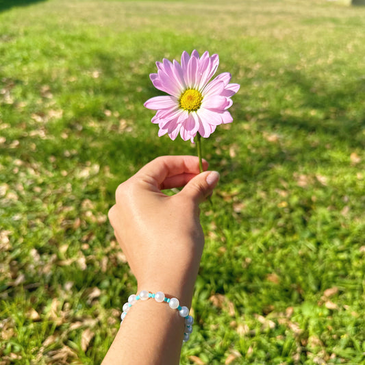 Pearls with Cyan Beads Bracelet